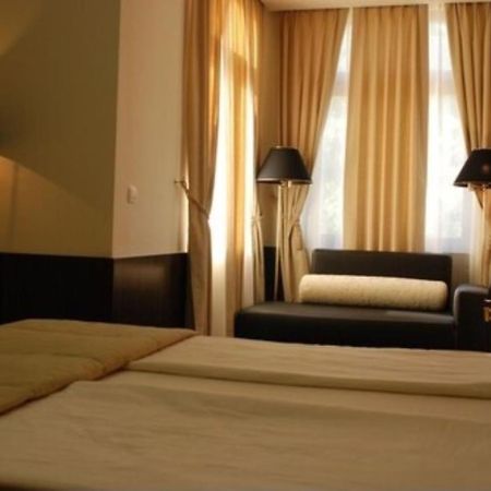Hotel Hercegovina Іліджа Екстер'єр фото