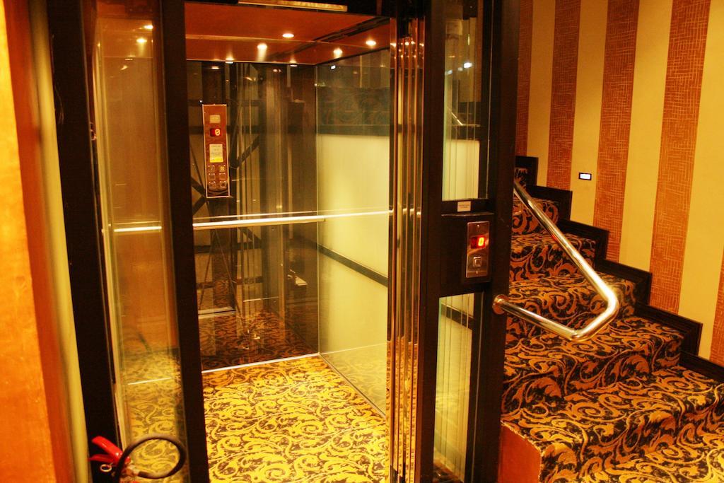 Hotel Hercegovina Іліджа Екстер'єр фото